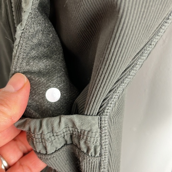 Lululemon Dance Studio Grey Pinstripe Reversible Running Jacket - Picture 5 of 11